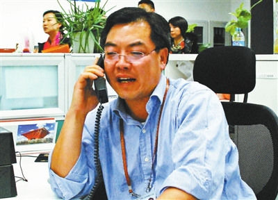 黄屏在2011年利比亚动荡期间指挥有关使馆撤侨