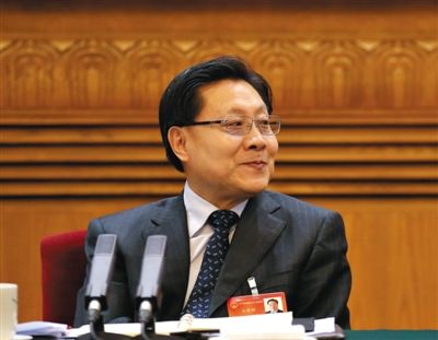 昨日,四川省委书记王东明表态“干部可信赖”。新京报记者