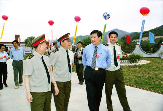    2000年5月18日至20日，南京军区国防动员委员会第四次会议在福建召开，时任福建省委副书记、省长，南京军区国防动员委员会副主任、福建省国防动员委员会主任习近平出席。